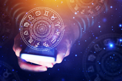 Astrologie, die Lehre der Sterne: Foto: © igorstevanovic / shutterstock / #1283488957